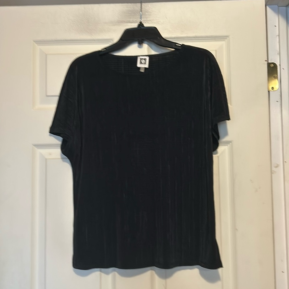 Anne Klein Black Top Size Small NWOT